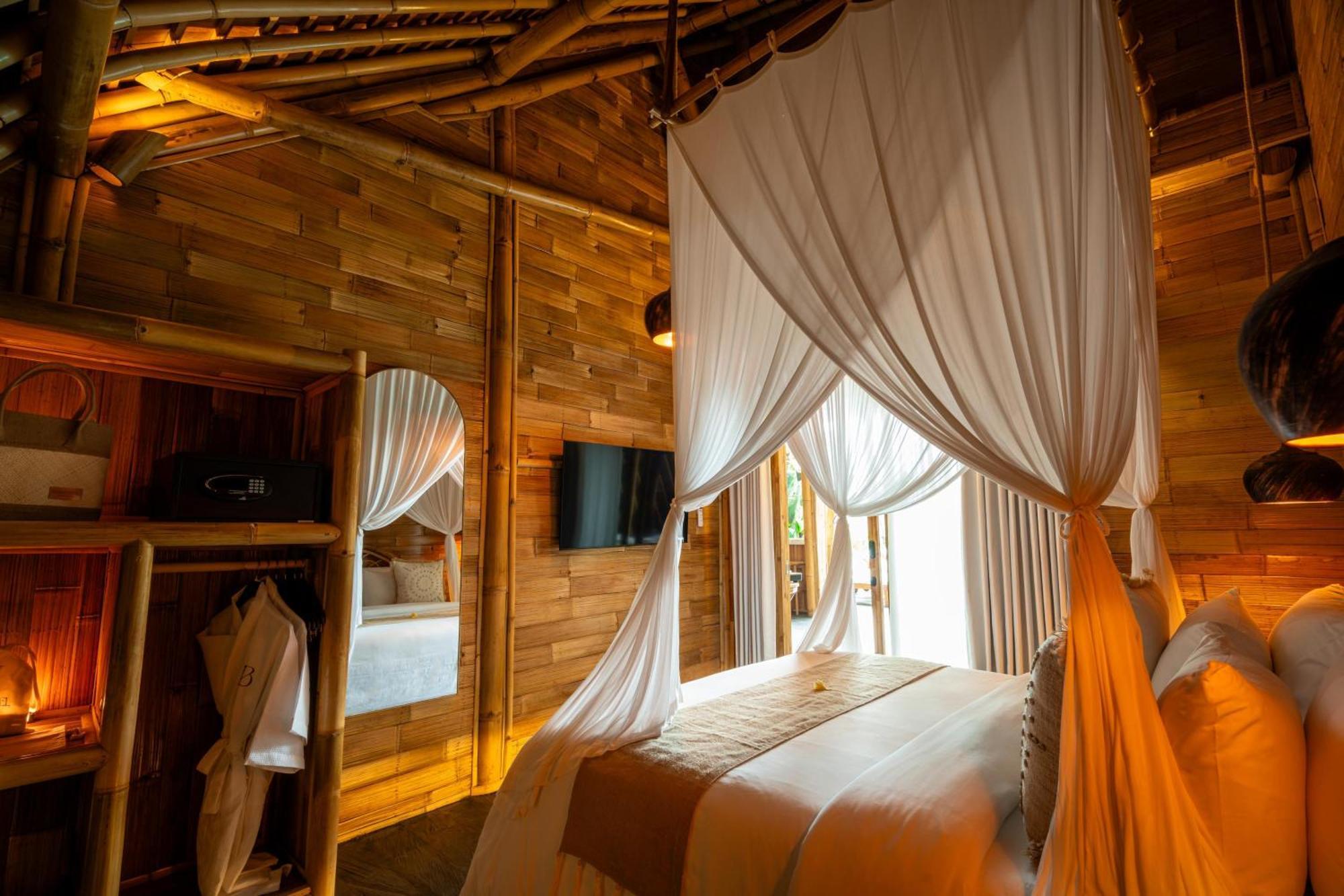 Bambootel Sawah View Ubud Exterior foto